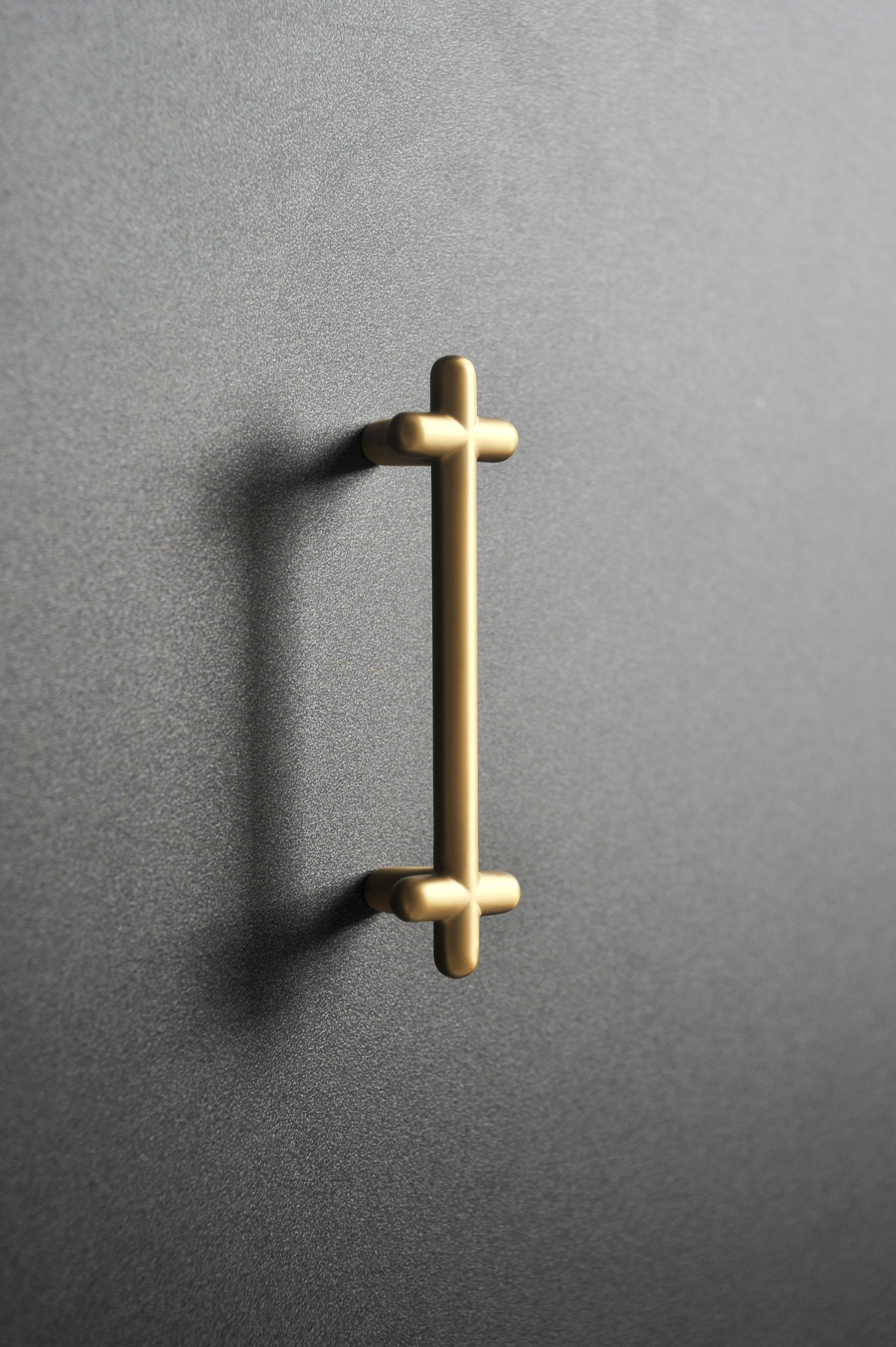 Calculus Rounded Long - Brass Furniture Knob Handle (Set of 2)