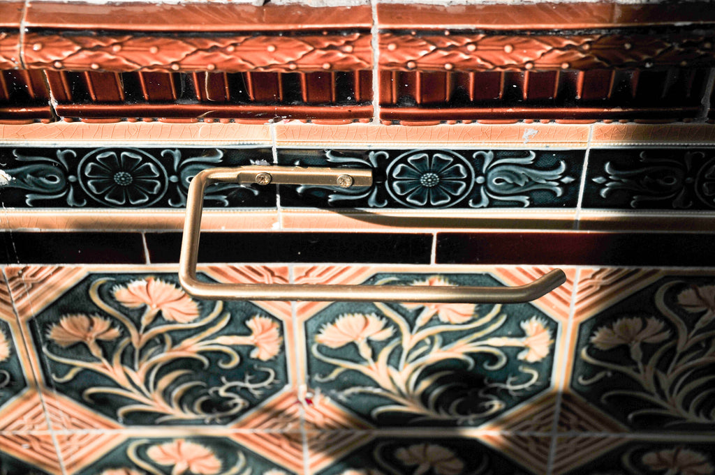 Core Slim - Brass Toilet Roll Holder