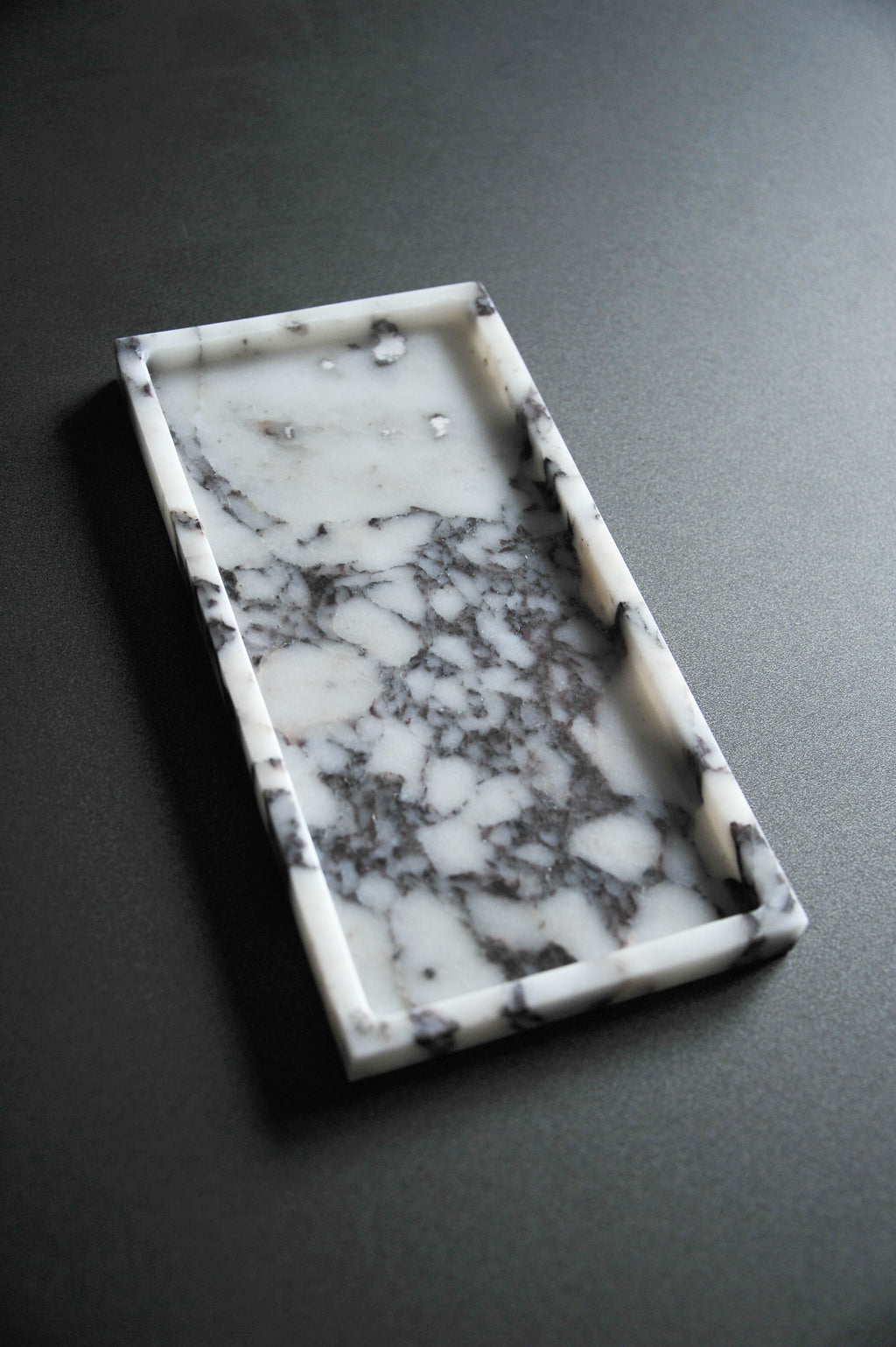 Aura Rectangular Marble Tray