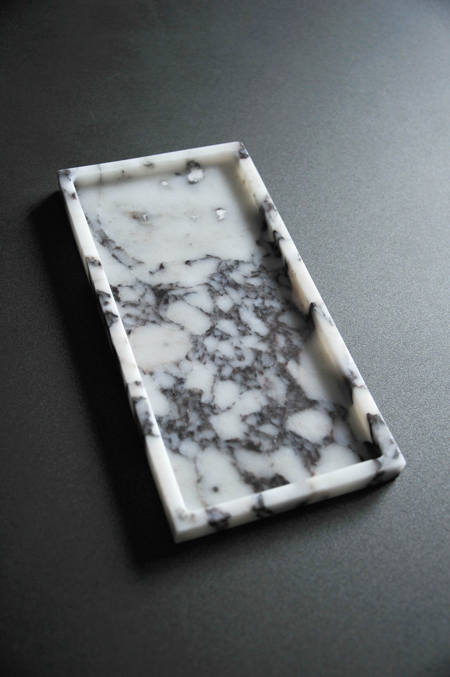 Aura Rectangular Marble Tray