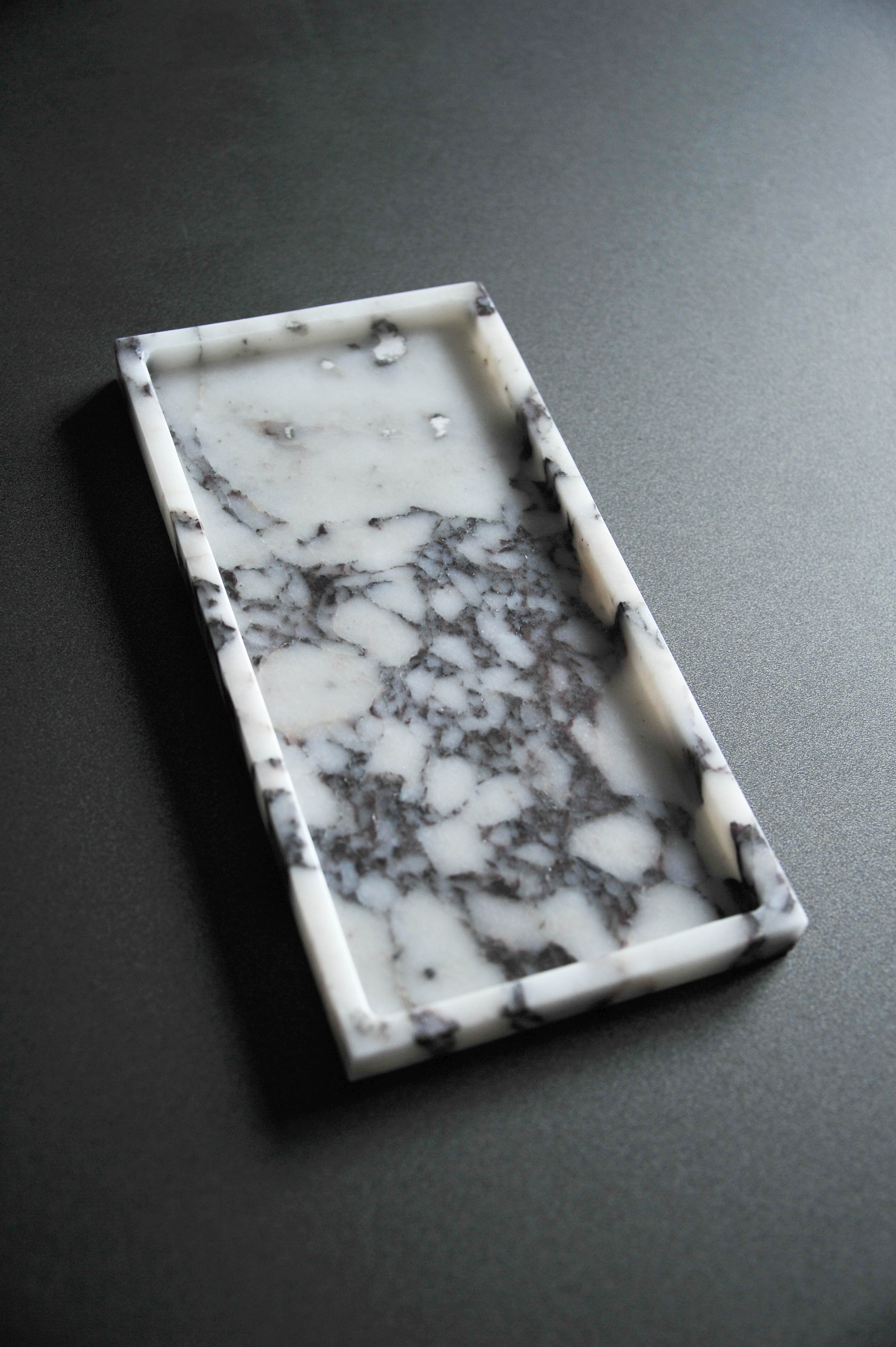 Aura Rectangular Marble Tray