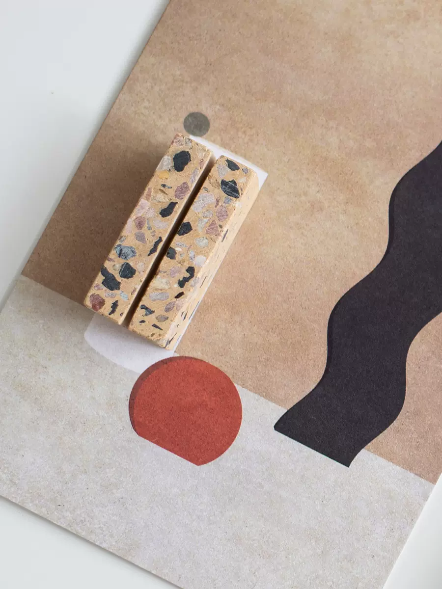 Vista Terrazzo Photo & Name Card Display Stand