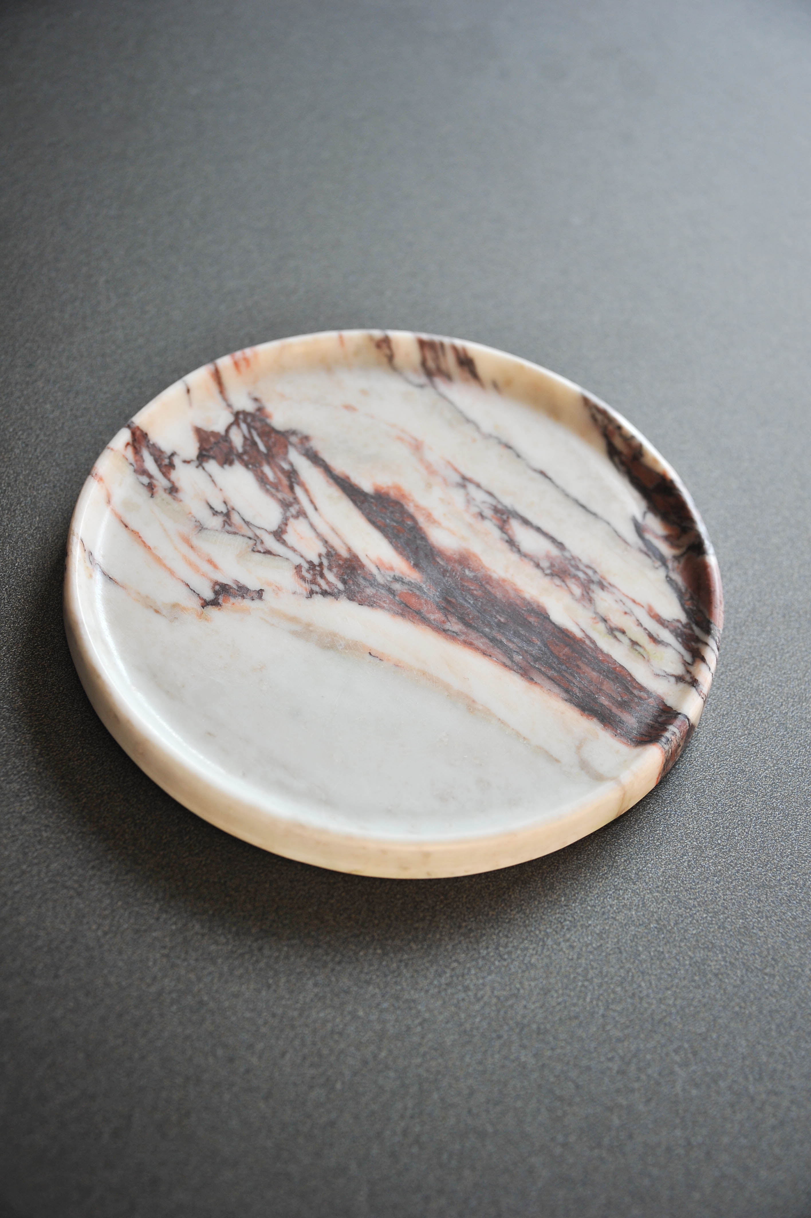 Cosmo Collection Calacatta Viola Circular Marble Tray