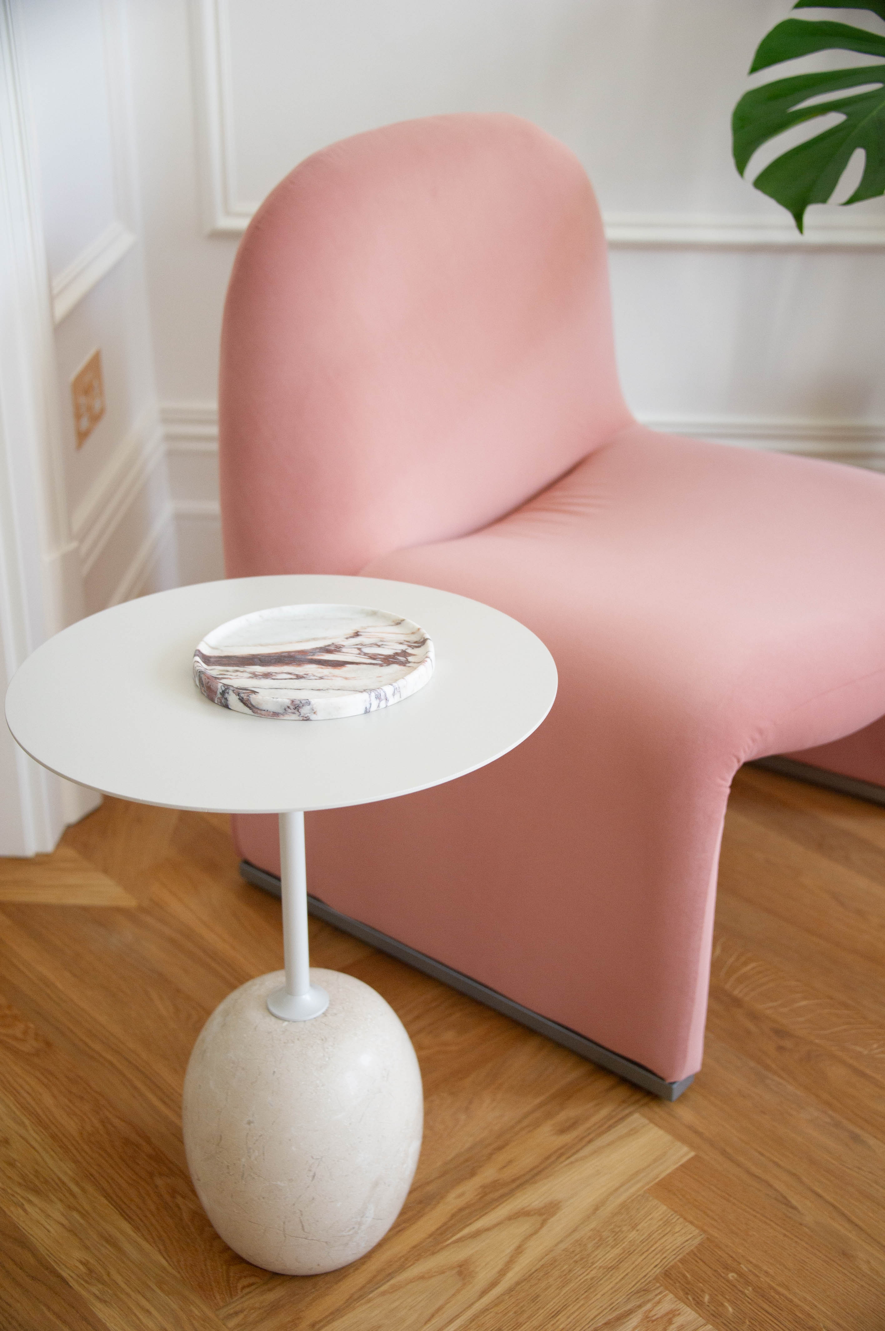 Cosmo Collection Calacatta Viola Circular Marble Tray